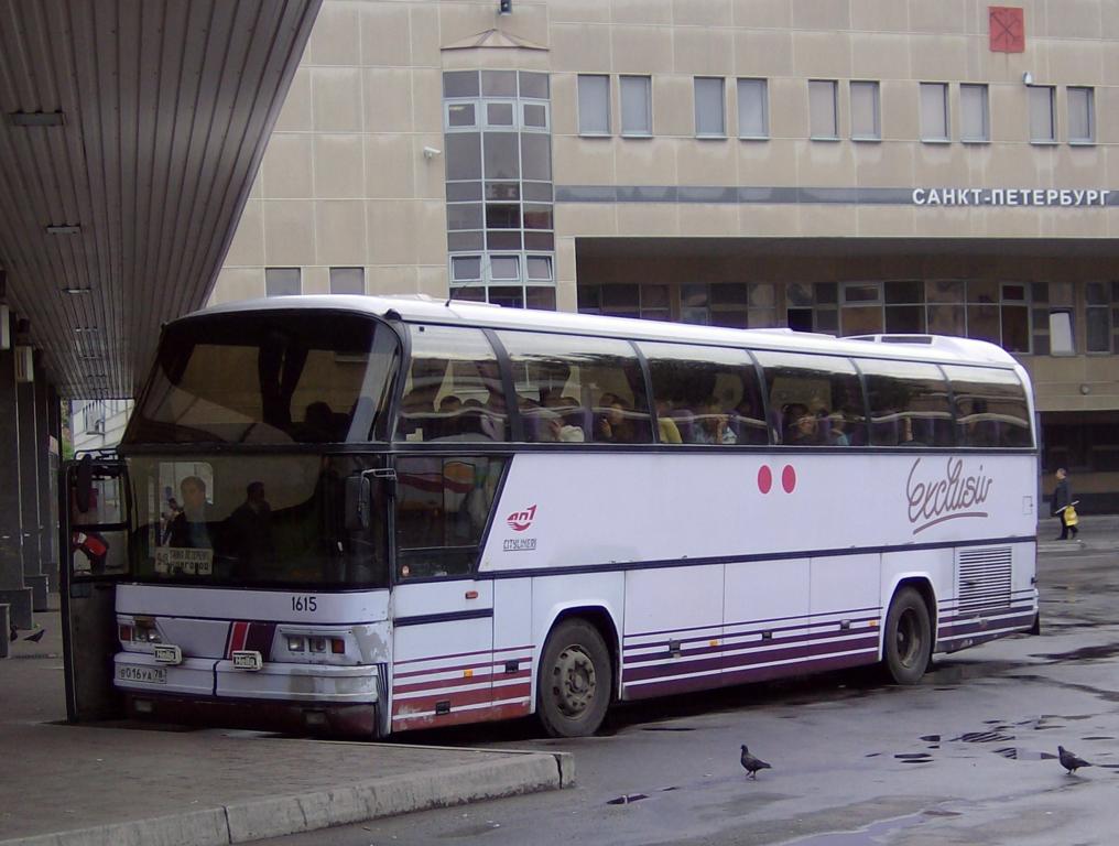 Sankt Petersburg, Neoplan N116 Cityliner Nr. 1615