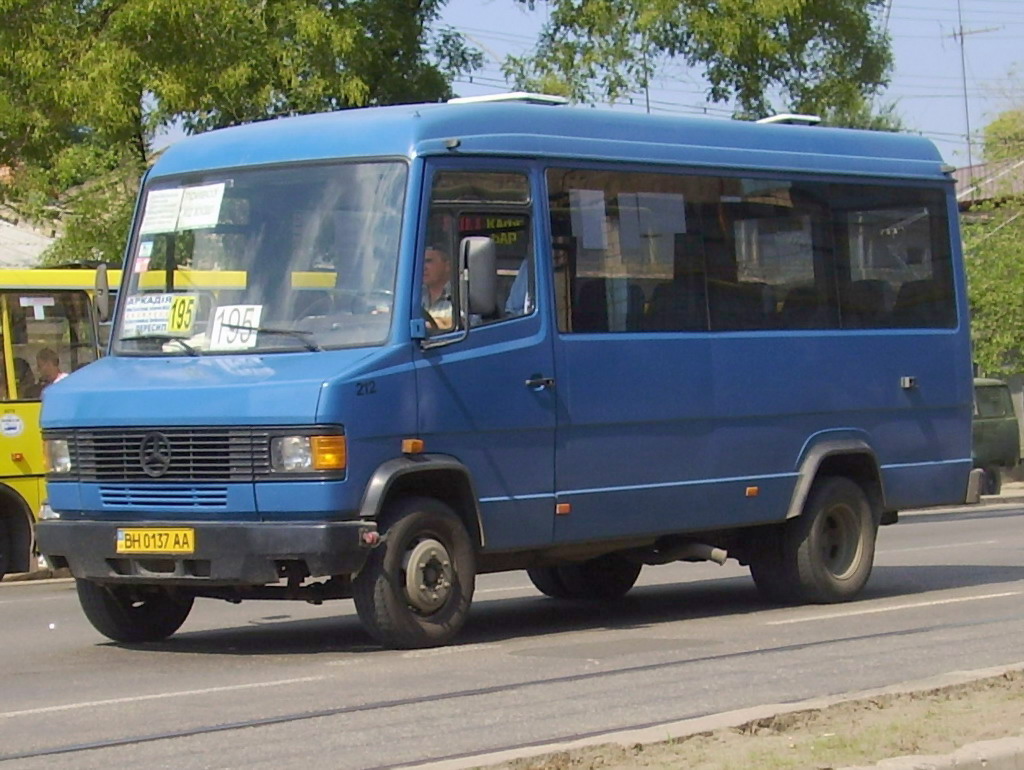 Одесская область, Mercedes-Benz T2 609D № BH 0137 AA