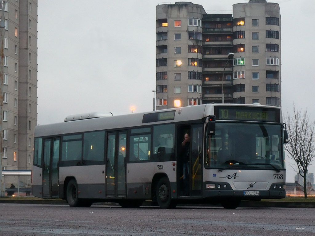 Литва, Volvo 7700 № 753