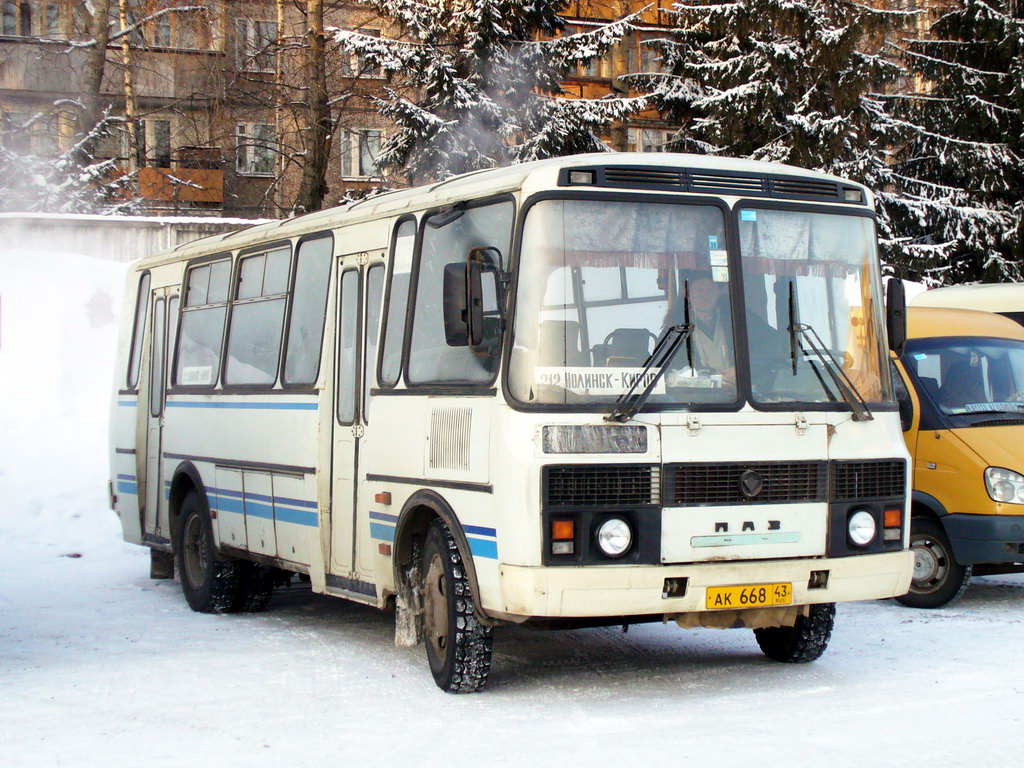 Kirov region, PAZ-4234 № АК 668 43