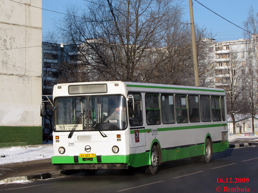 Москва, ЛиАЗ-5256.25 № 01111