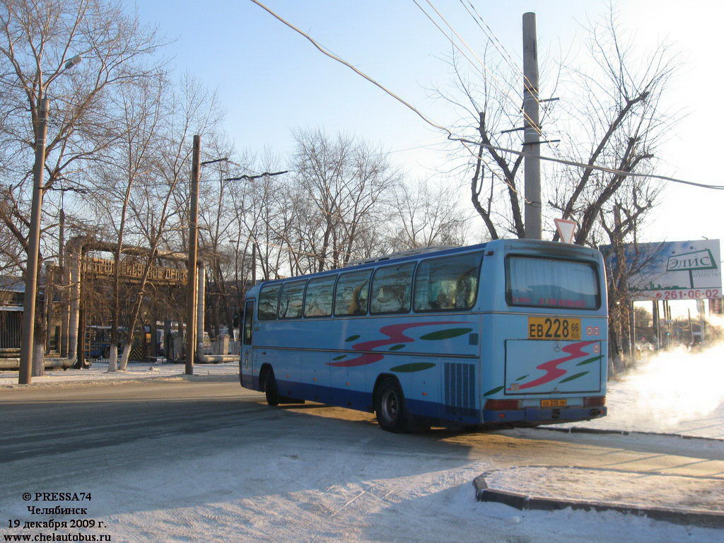 Свердловская область, Mercedes-Benz O303-15RHD Витязь № ЕВ 228 66