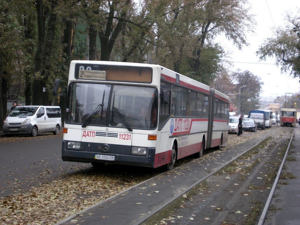 Dnepropetrovsk region, Mercedes-Benz O405G № AE 0326 EB