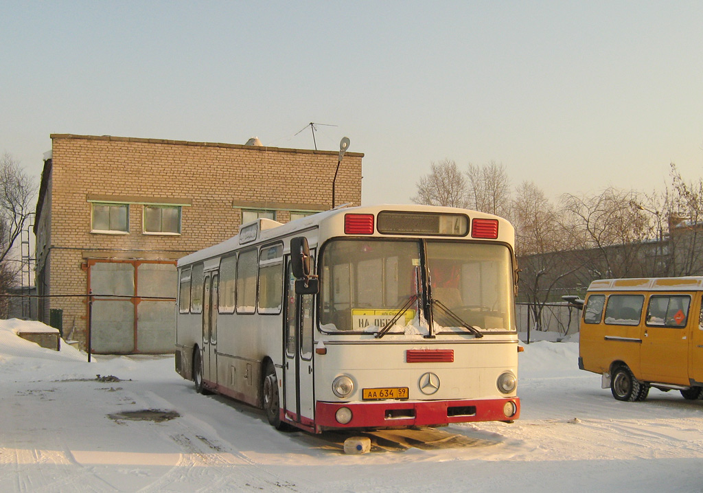 Пермский край, Mercedes-Benz O305 № АА 634 59