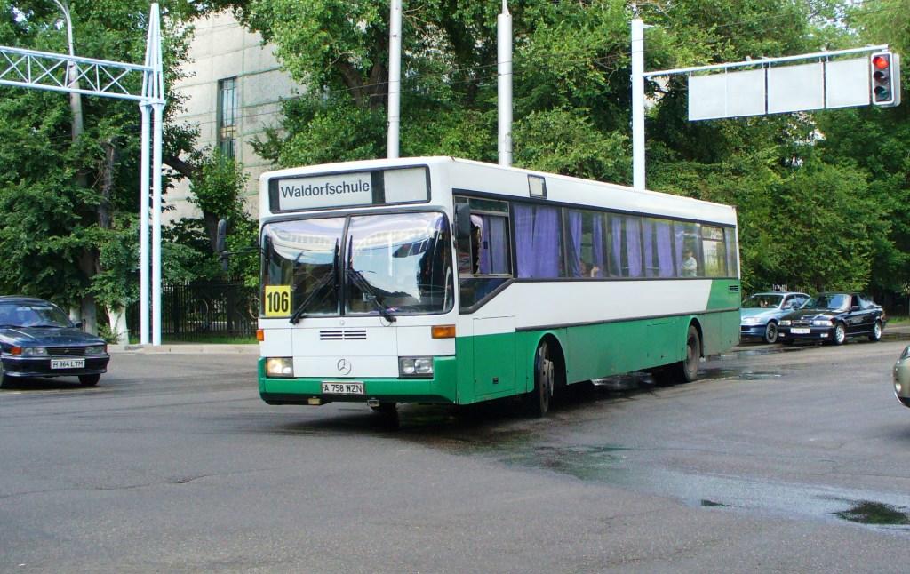 Алматы, Mercedes-Benz O405 № A 758 WZN