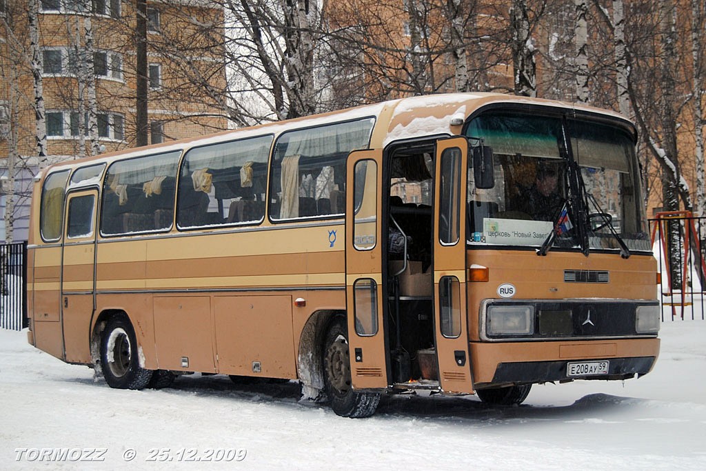 Perm region, Mercedes-Benz O303-9KHP-A č. Е 208 АУ 59