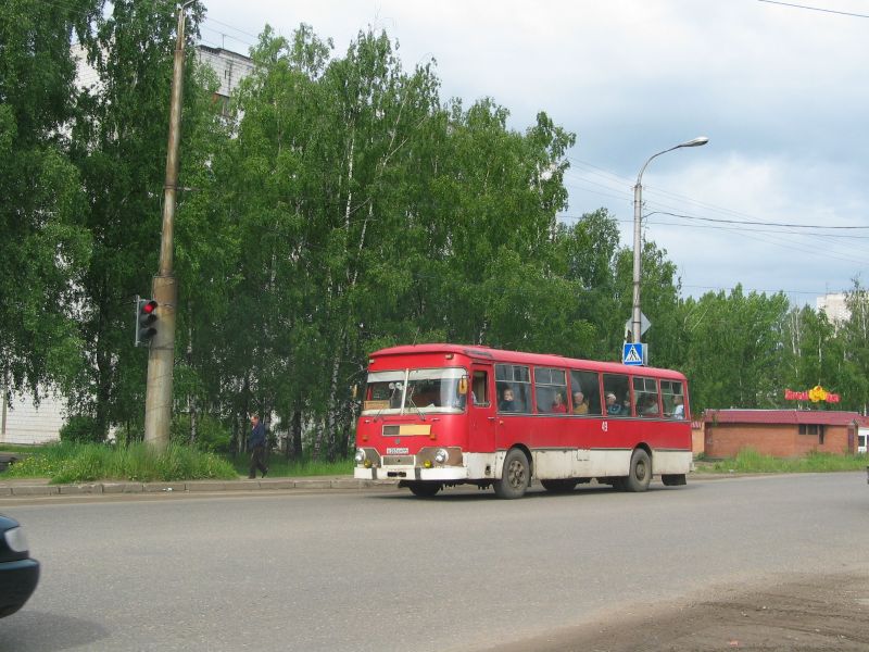 Костромская область, ЛиАЗ-677М № 49