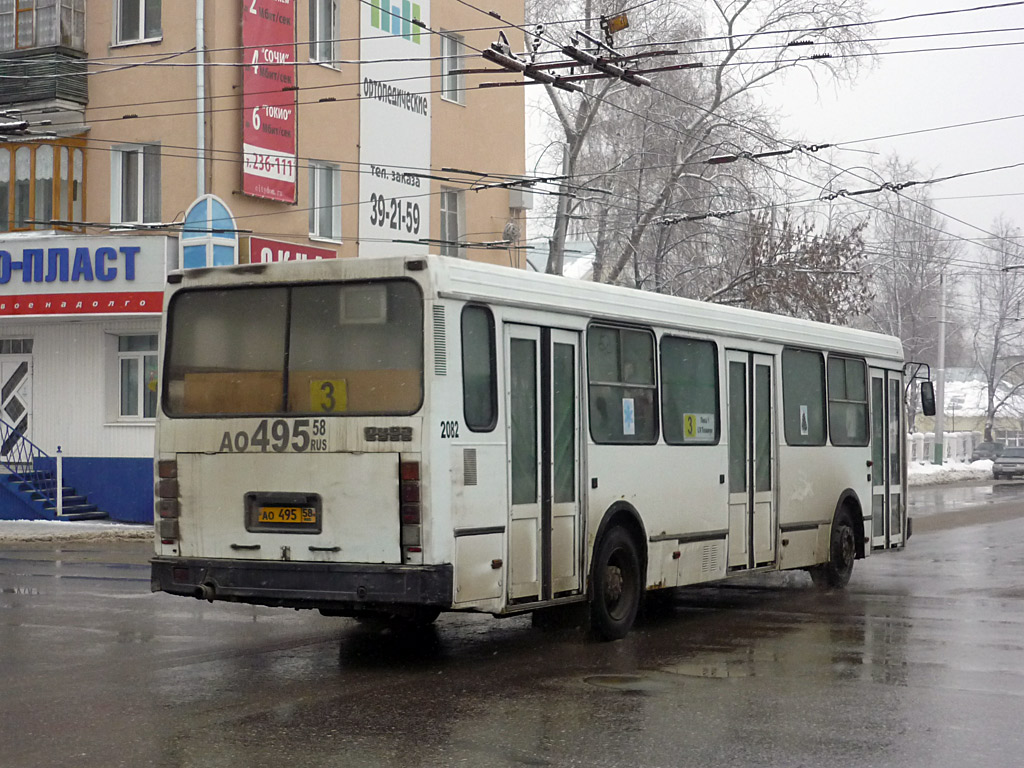 Penza region, LiAZ-5256.40 # 2082