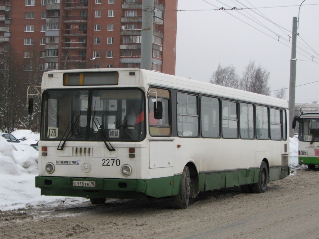 Sankt Petersburg, LiAZ-5256.25 Nr. 2270