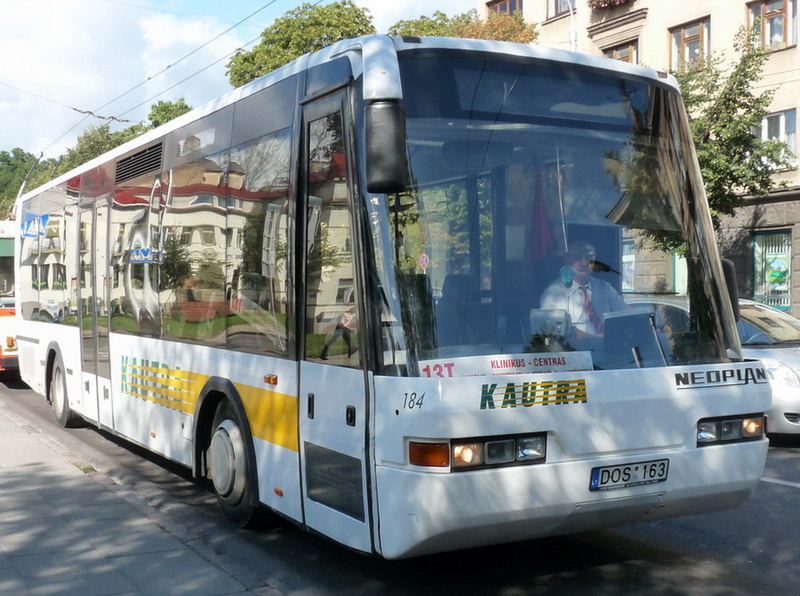 Литва, Neoplan N316LNF Regioliner № 184