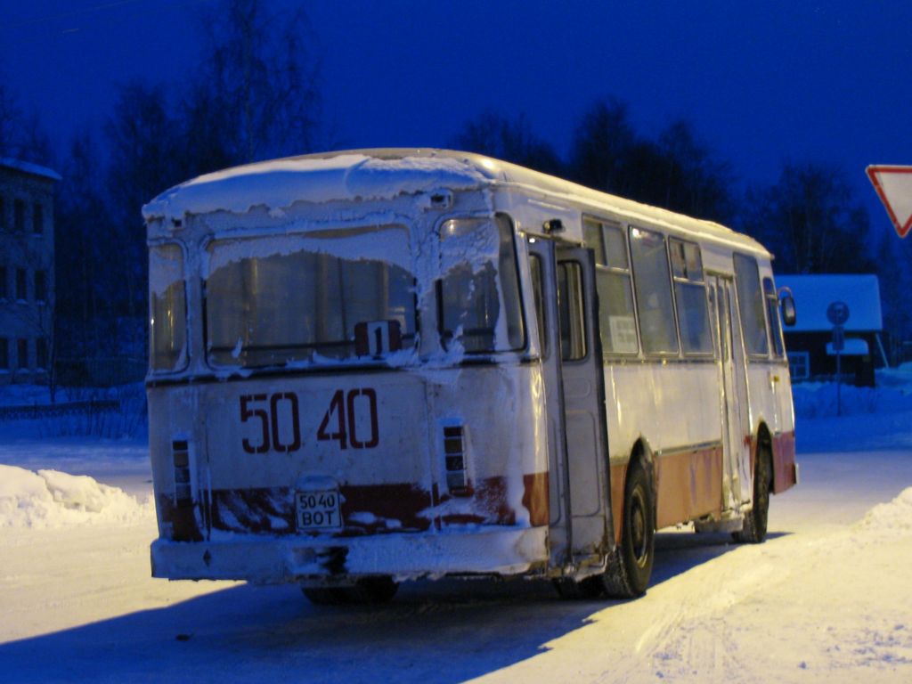 Вологодская область, ЛиАЗ-677М № 121