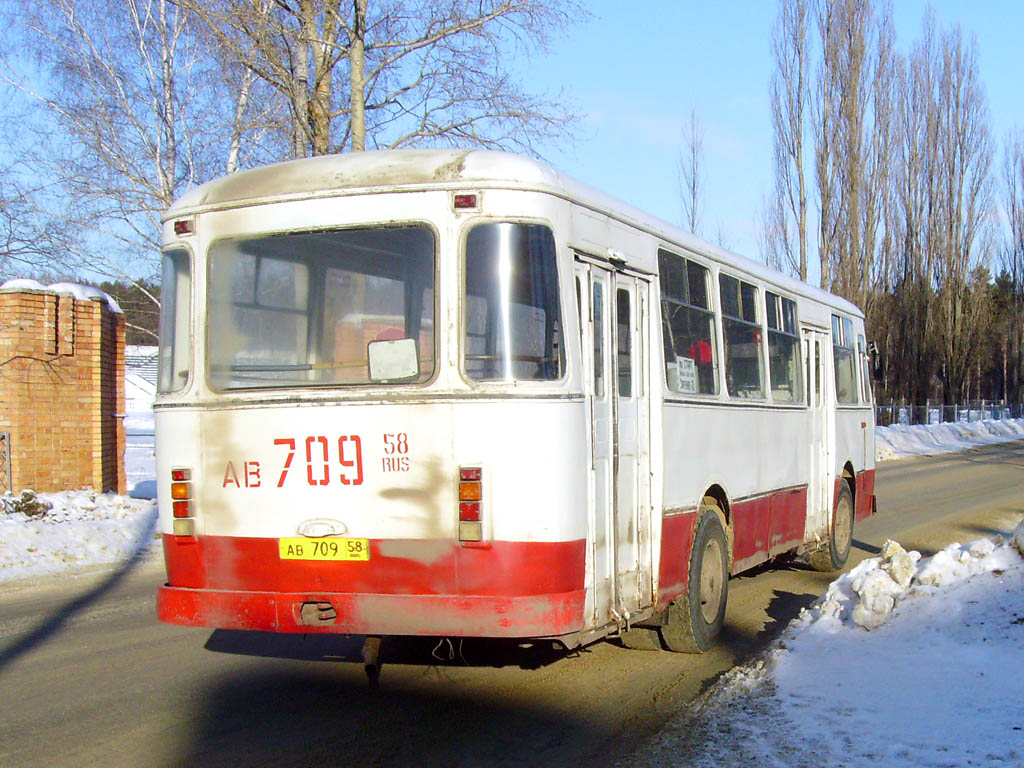 Пензенская область, ЛиАЗ-677М № 57