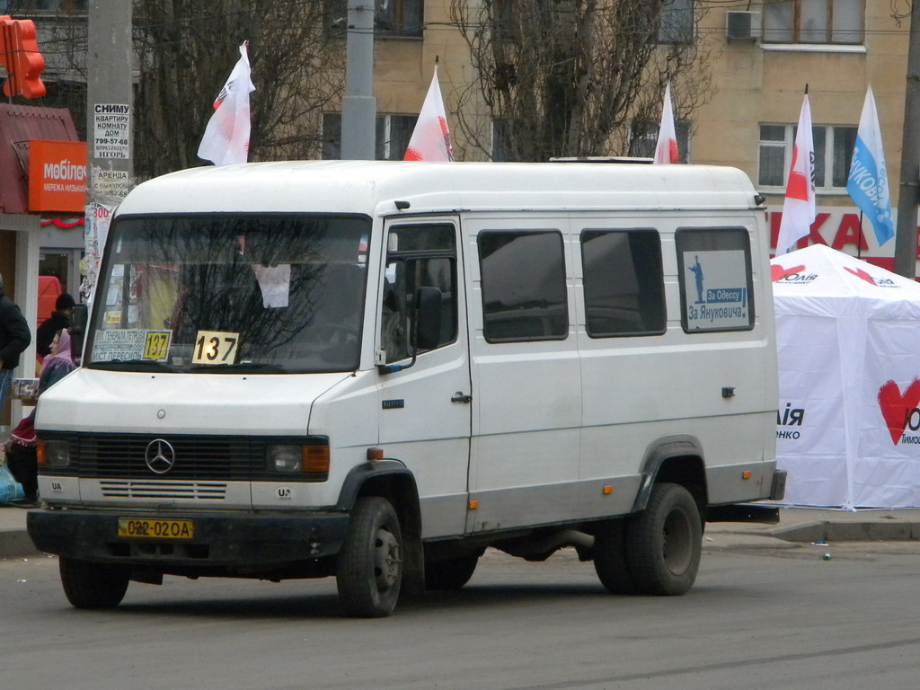 Odessa region, Mercedes-Benz T2 609D # 101
