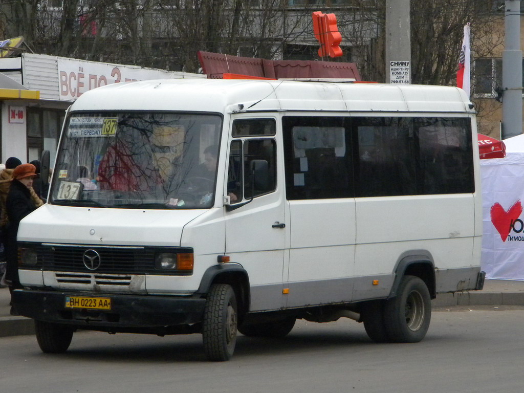 Odessa region, Mercedes-Benz T2 711D # 103