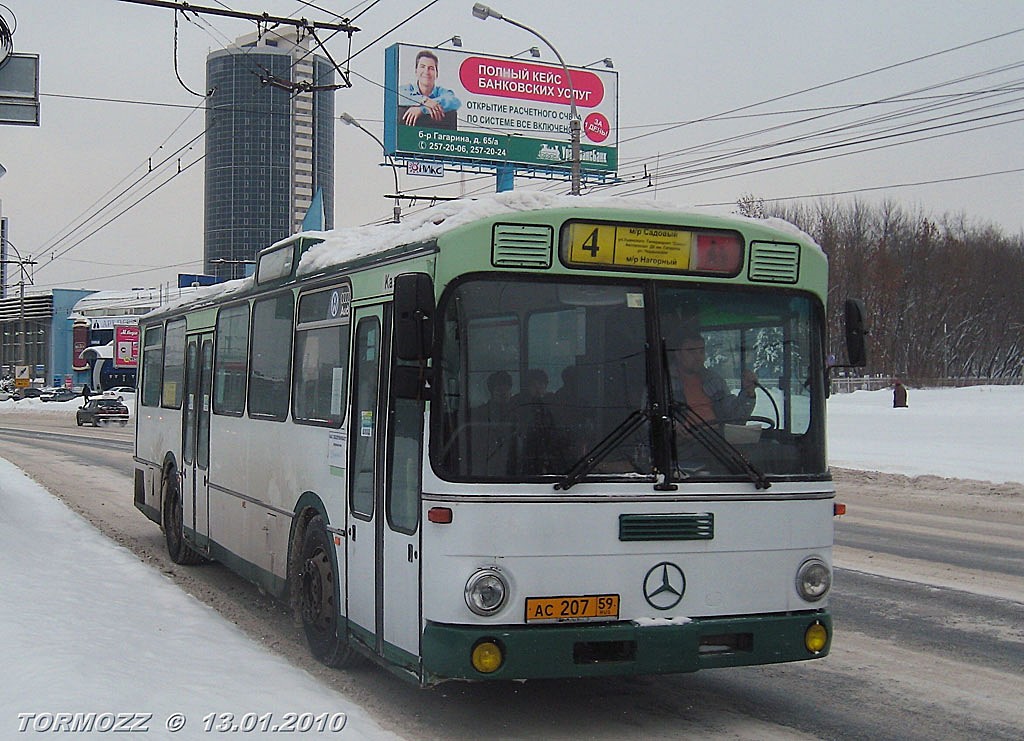 Пермский край, Mercedes-Benz O305 № АС 207 59