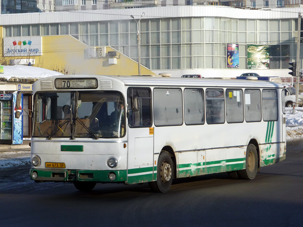 Пензенская область, Mercedes-Benz O307 № АМ 673 58