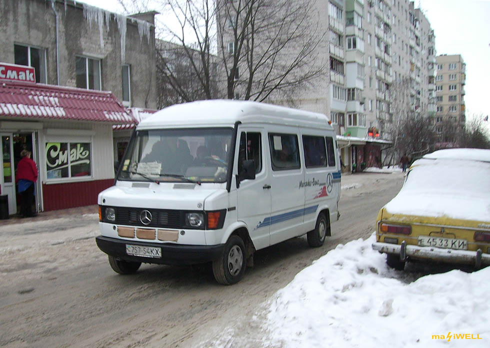 Киевская область, Mercedes-Benz T1 207D № 757-54 КХ