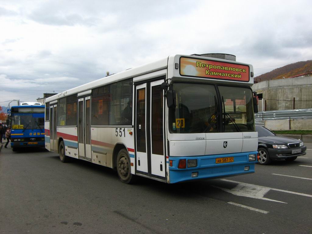 Петропавловск камчатский автобус 31. Автобус Daewoo bs106 Камчатский край. Петропавловск автобус Петропавловск Камчатский автобус. Камчатский автобус Камчатка автобус Камчатка. Общественный транспорт Петропавловск-Камчатский.