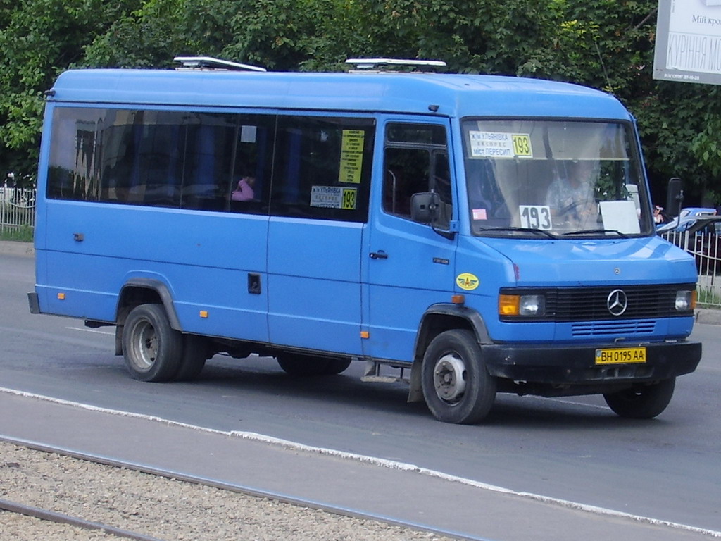 Одесская область, Mercedes-Benz T2 709D № BH 0195 AA