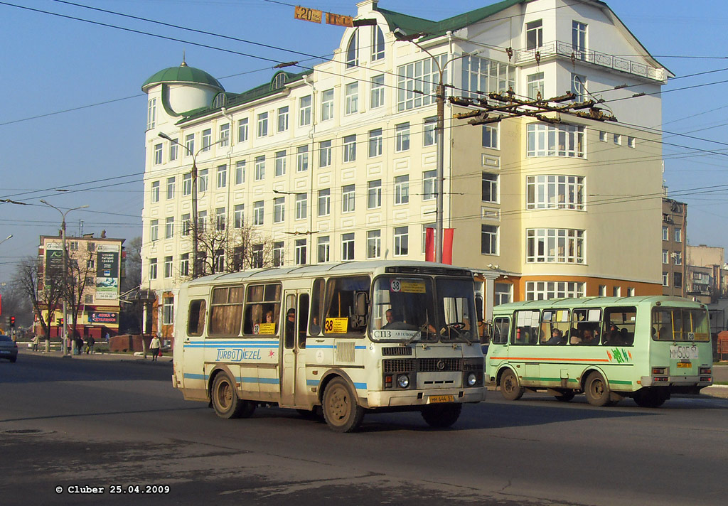 Oryol region, PAZ-32053-07 № ММ 644 57; Oryol region, PAZ-32054 № ММ 585 57