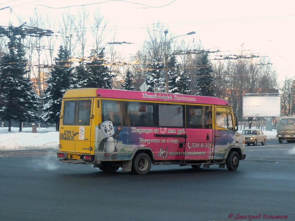 Sankt Peterburgas, Mercedes-Benz Vario 612D Nr. АМ 532 78