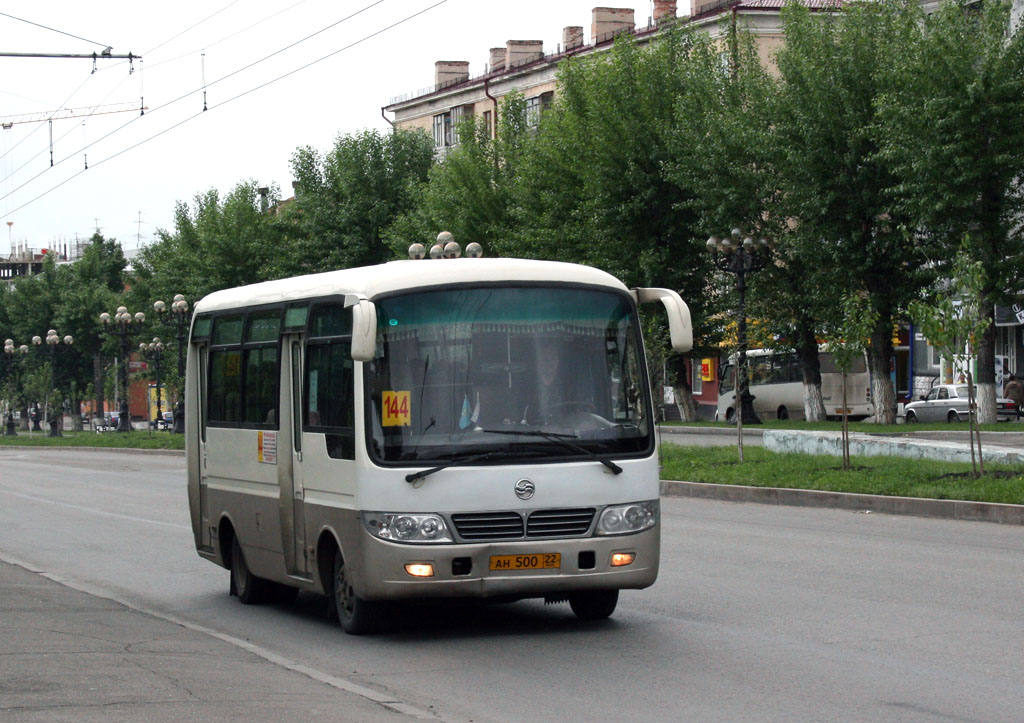 Алтайский край, Huaxia AC6650KJ № АН 500 22