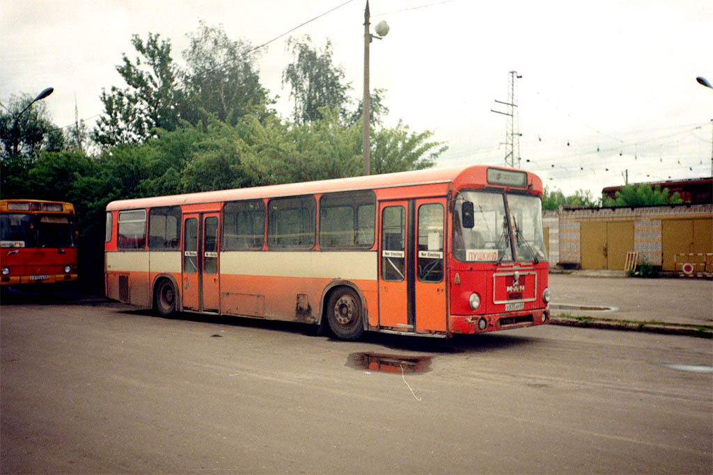 Тверская область, MAN 192 SL200 № Х 835 АР 69; Тверская область — Тверской автовокзал