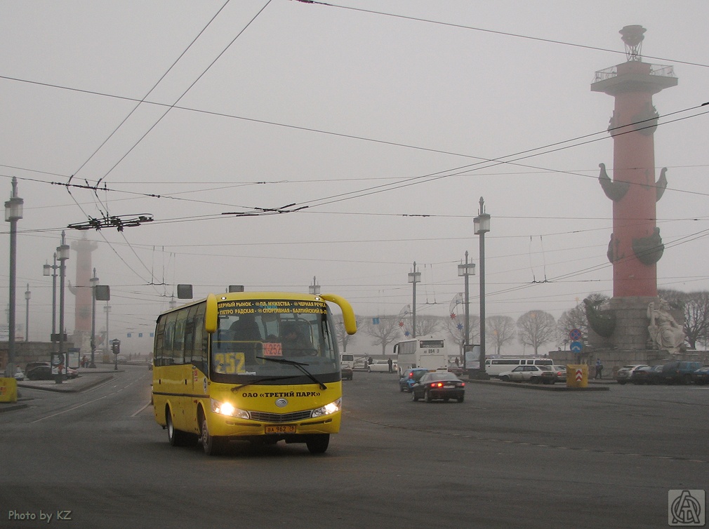 Санкт-Петербург, Yutong ZK6737D № ВА 962 78