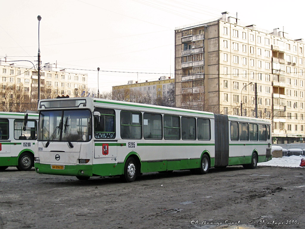 Москва, ЛиАЗ-6212.00 № 15295