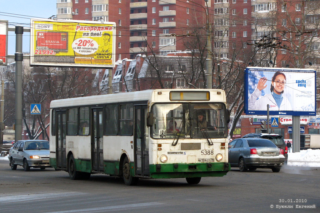 Санкт-Петербург, ЛиАЗ-5256.25 № 5388