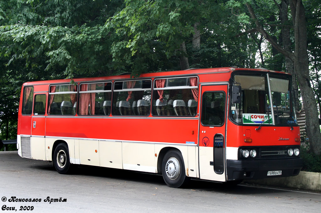 Краснодарский край, Ikarus 256.74 № Т 698 ЕН 93