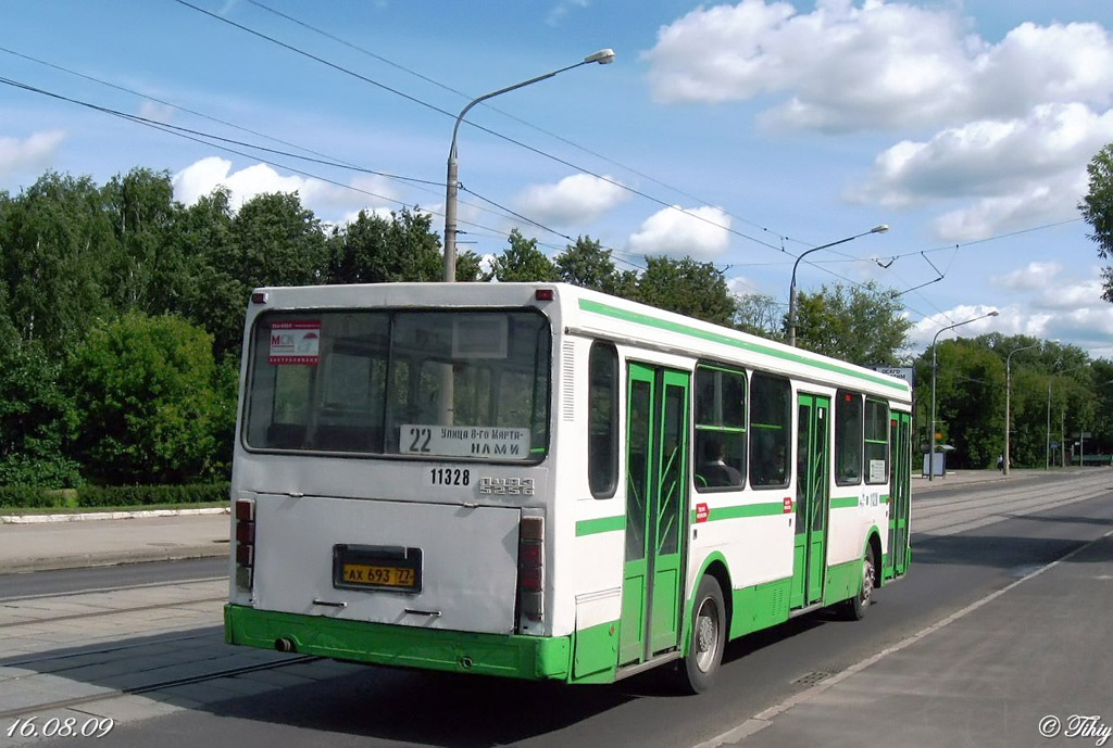 Moskau, LiAZ-5256.25 Nr. 11328