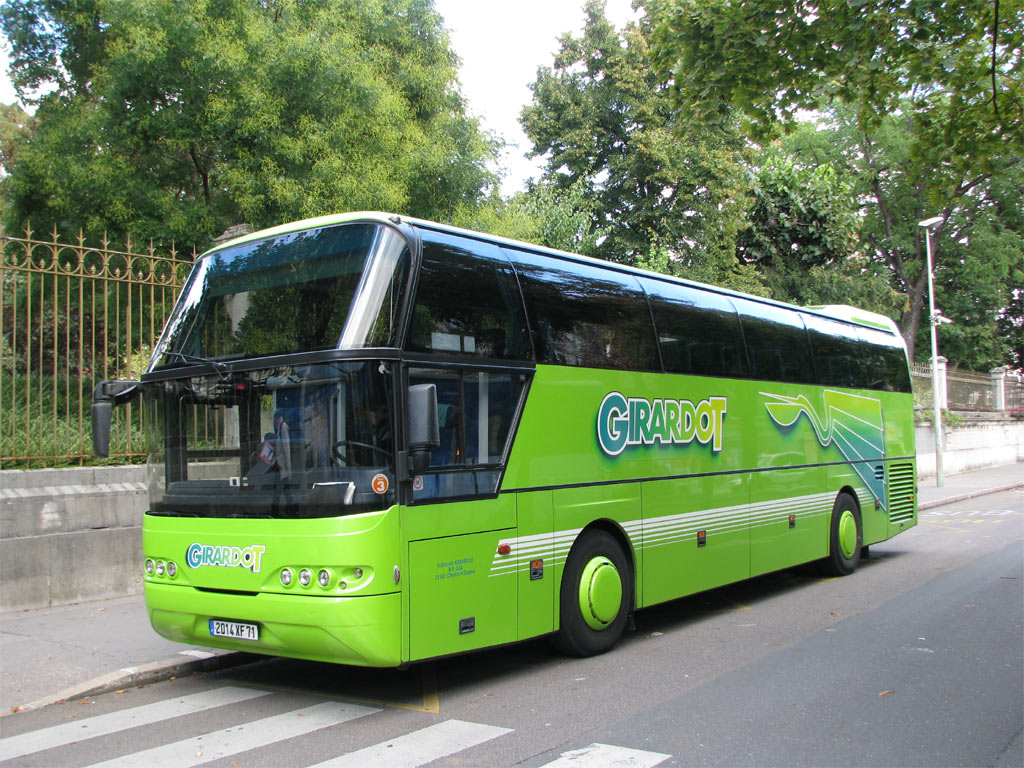 Francja, Neoplan N1116 Cityliner Nr 144