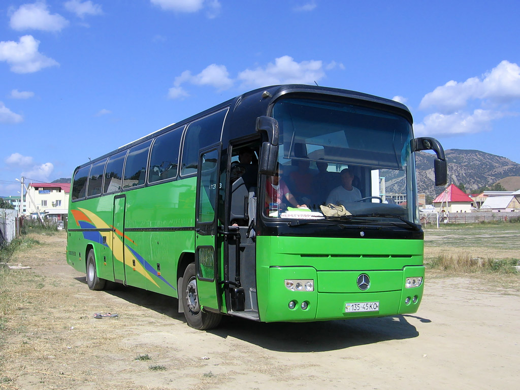 Республика Крым, Mercedes-Benz O303-15RHD № 135-45 КО