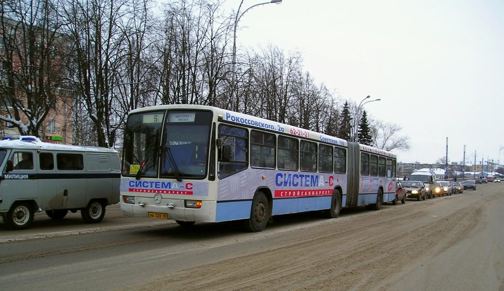 Pszkovi terület, Mercedes-Benz O345G sz.: 692