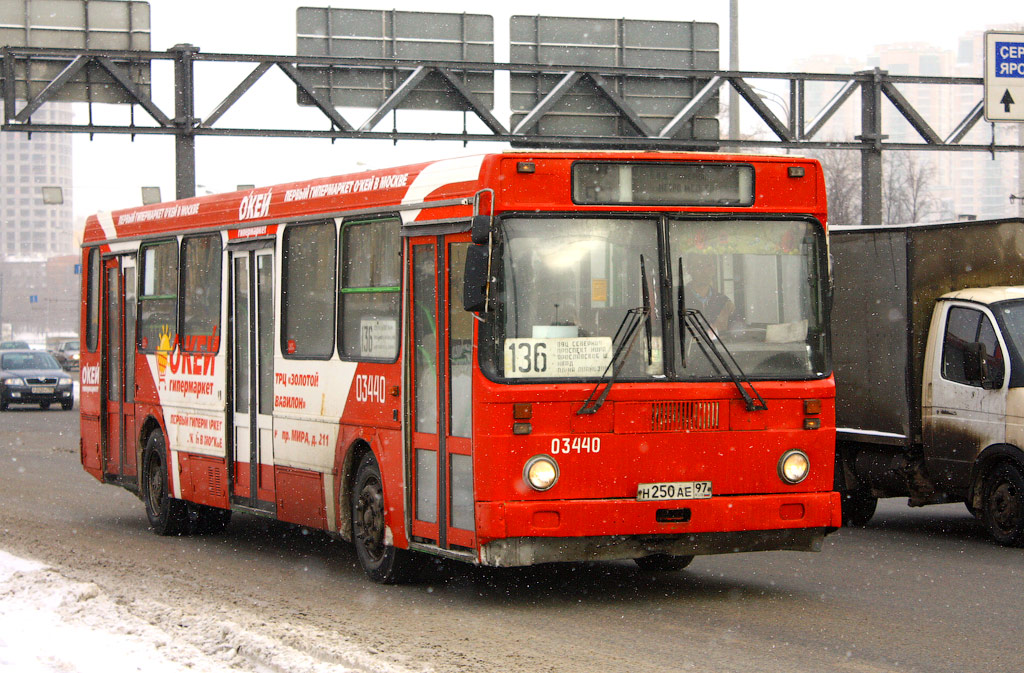 Moskau, LiAZ-5256.25 Nr. 03440