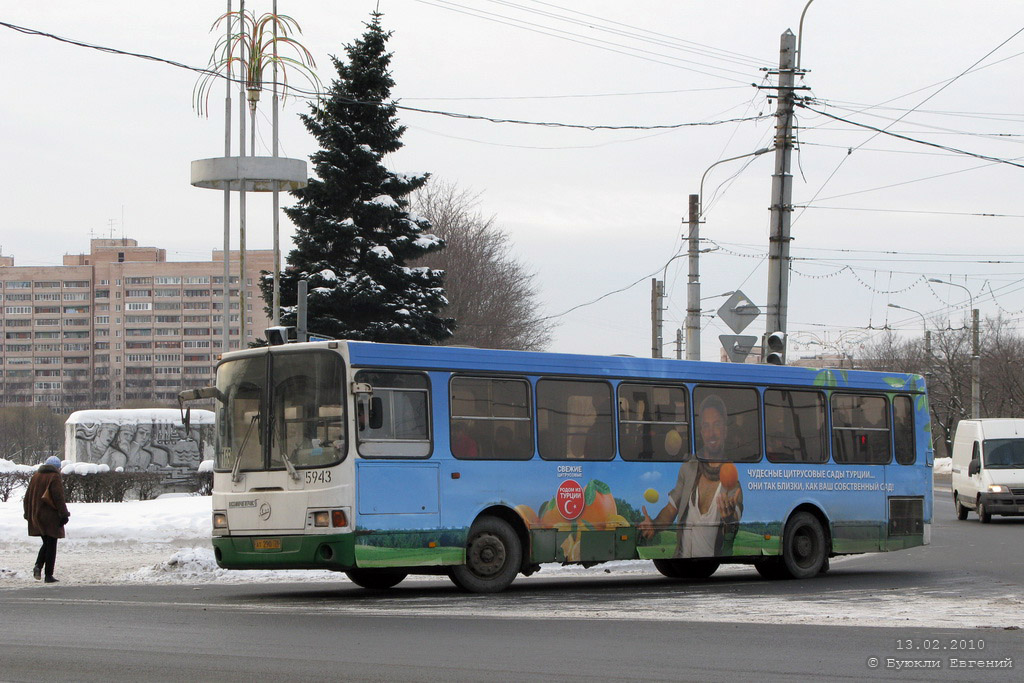 Санкт-Петербург, ЛиАЗ-5256.25 № 5943