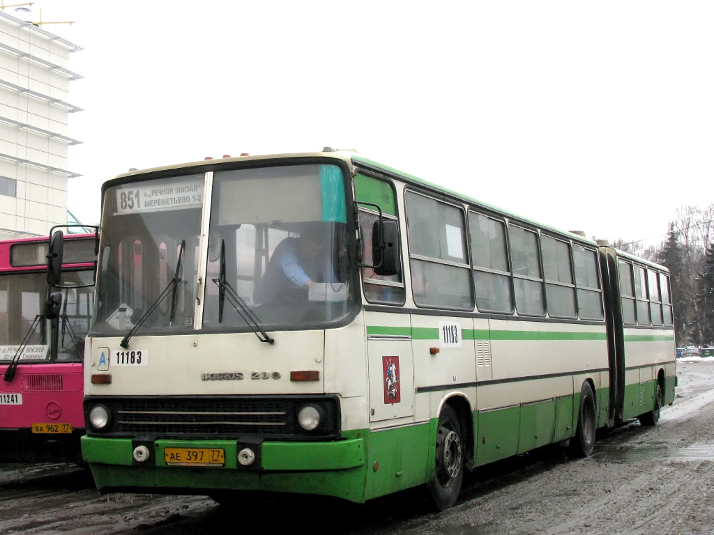 Moskwa, Ikarus 280.33M Nr 11183