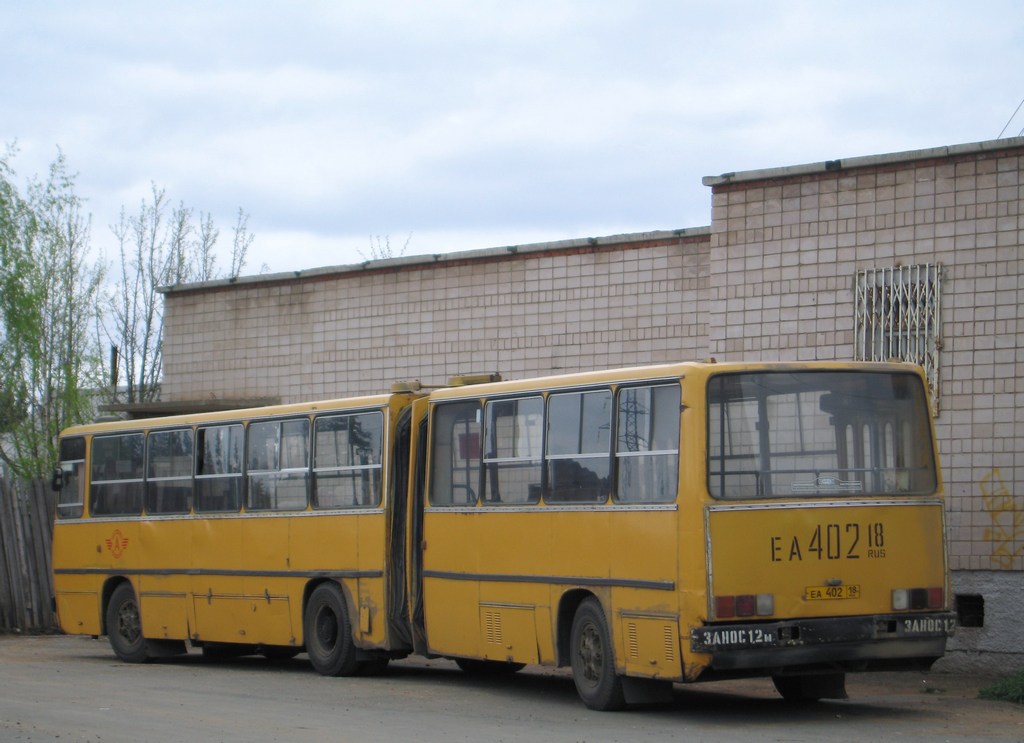 Удмуртия, Ikarus 280.33 № ЕА 402 18