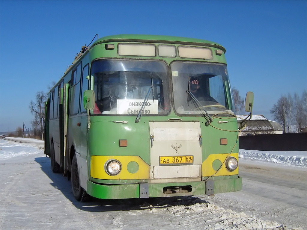 Tver region, LiAZ-677M (YaAZ) # АВ 367 69