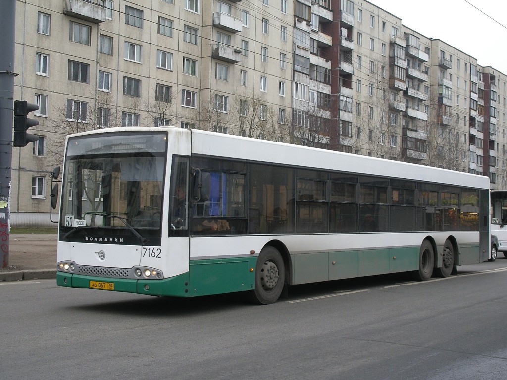 Saint Petersburg, Volgabus-6270.06 