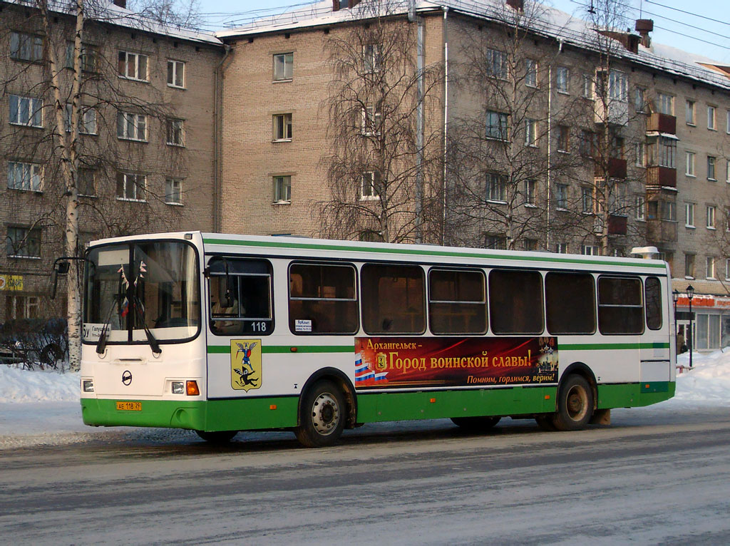 Архангельский автобус. Автобус ЛИАЗ 5256 Архангельск. ЛИАЗ 5256.36 Архангельск. Автобус ЛИАЗ В Архангельске. Автобус ЛИАЗ 5256 желтый Архангельск.