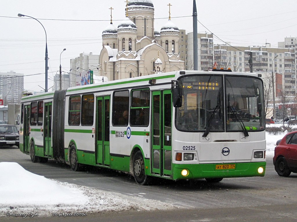 Москва, ЛиАЗ-6212.01 № 02525