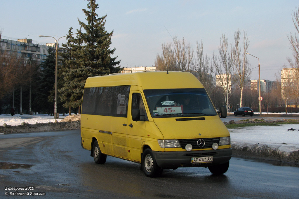 Запорожская область, Mercedes-Benz Sprinter W903 308D № AP 6171 AK