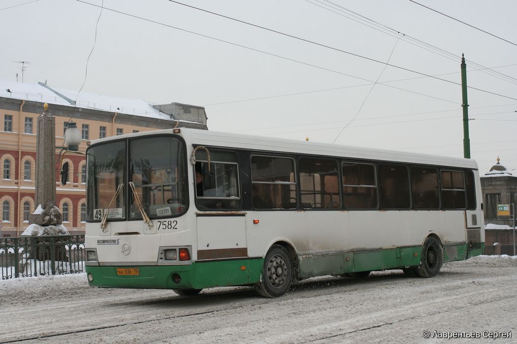 Санкт-Петербург, ЛиАЗ-5256.25 № 7582