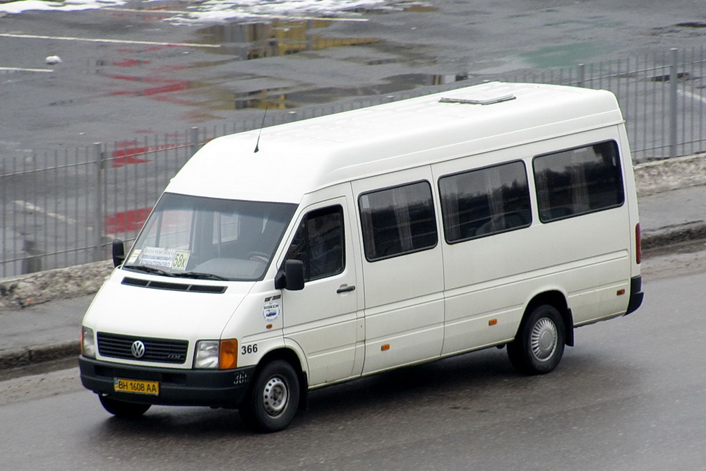 Одесская область, Volkswagen LT35 № 366