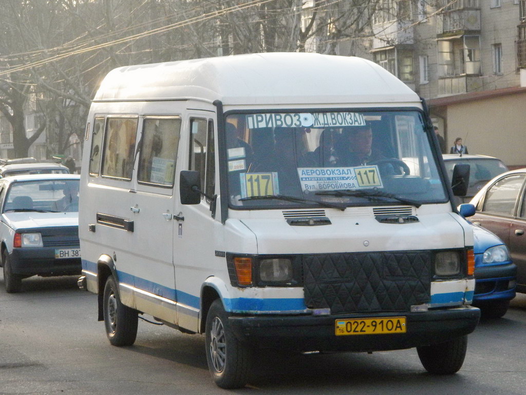 Одесская область, Mercedes-Benz T1 208D № 211
