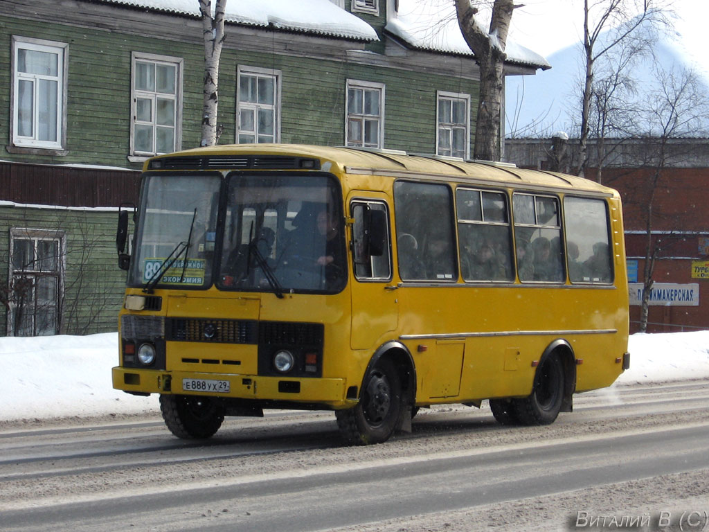 Архангельская область, ПАЗ-32051-110 № Е 888 УХ 29