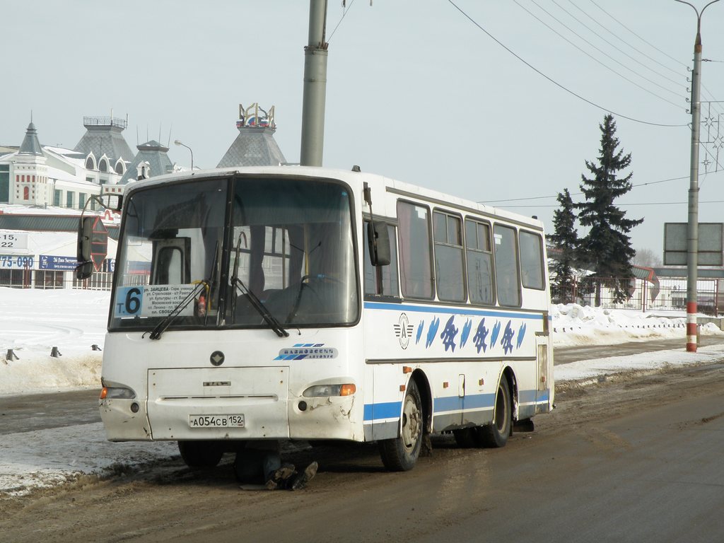 Nyizsnyij Novgorod-i terület, PAZ-4230-03 sz.: А 054 СВ 152