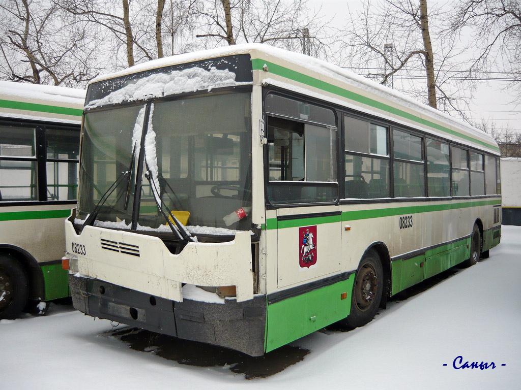 Moscow, Ikarus 415.33 # 08233